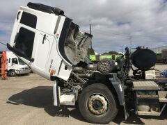 2013 Nissan UD GW26420 6x4 Prime Mover - 21