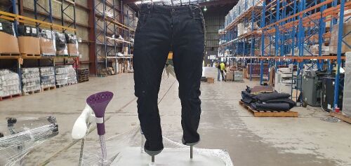 Mannequin leg (Male) with G-Star Raw jeans