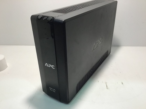APC Power-Saving Back-UPS Pro 900, 230V
