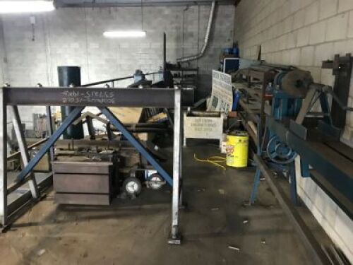 Contents on mezzanine floor