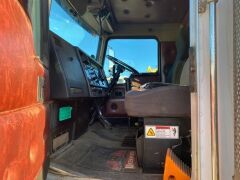 2002 Kenworth T300 6x4 Tipper Truck - 10