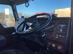 2002 Kenworth T300 6x4 Tipper Truck - 12