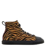 Giuseppe Zanotti Mens Sneaker- Size :43 -Model: RU90043/001 - 2