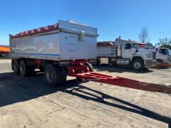 2007 Kenworth T604 6x4 Tipper Truck & 2007 P&J Truck Center ADOG3 Tri Axle Dog Tipper Trailer - 21