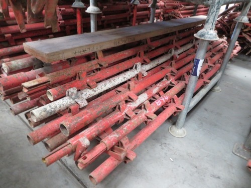 Quantity of 35 Quick Stage Scaffold in Stillage, Standard 5 Lug