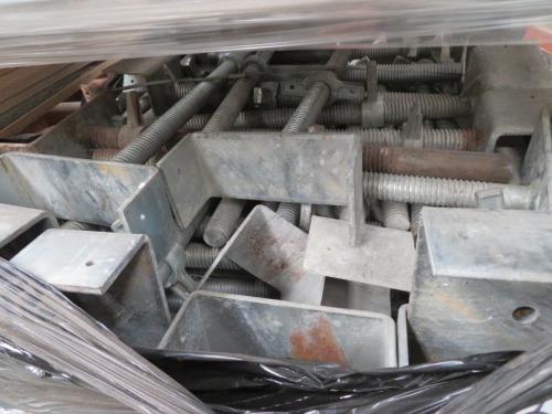 Quantity of 86 Quick Stage Scaffold in Stillage, U Head Screw Jacks, 650mm L