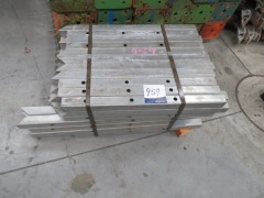 Quantity of 10 Steel Braces 2400mm L x 500mm at Base - 5