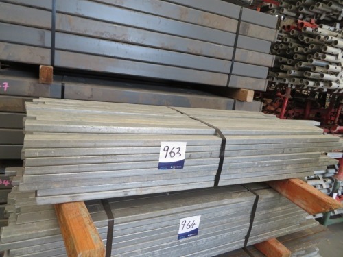 Quantity of 100 Gal Steel Tube 50 x 25 x 1300mm +