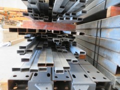 Quantity of 100 Gal & Mild Steel Tube 50 x 25 x 1400mm + - 3