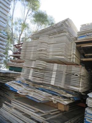 Quantity of 80 Scaffguard Panels, Containment Systems, some cuts, Panel size: 8400 x 100mm H