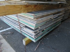 Quantity of 3 Packs of Formwork Ply, 1800 x 1200mm, with Shorts - 3