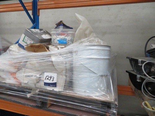 Pallet containing Nuts, Bolts, Washers, Large Quantity in Various sizes