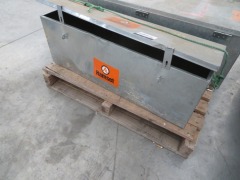 Empty Metal Tool Box, 1140 x 400 x 400mm