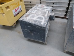 Mobile Tool Box, 1150 x 610 x 720mm H - 4