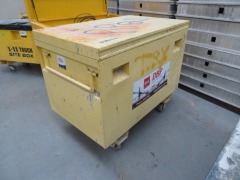 Mobile Industrial Tool Box, 1220 x760 x 1000mm H - 3