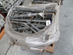 Pallet containing 15 x Handrails for Scaffolding - 2