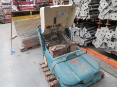 Tennant Floor Sweeper, 3640, 324HRS. Condition Unknown - 8