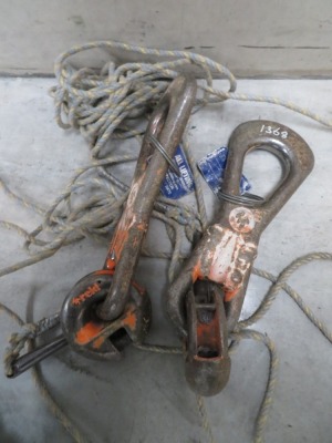 Pair of Concrete Slab Lifters, 7 Ton