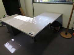 4 x L Shaped Desks, various sizes & colours & 4 x Office Chairs - 2