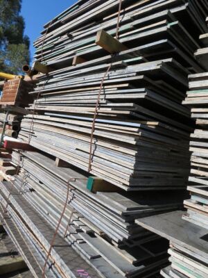 Quantity of 3 Packs of Formwork Ply, 1800 x 1200mm, with some Shorts