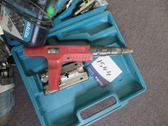 1 x Ozito Drill, 1 x Makita Charger & Drill, 1 x Grinder & Jigsaw. Condition unknown - 4