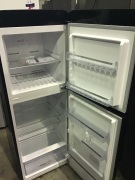 CHiQ 216L Top Mount Refrigerator CRTM213B *Not boxed* - 3