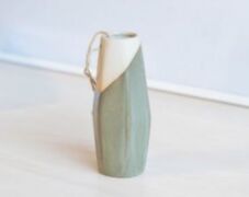 DNL - Carton of Granite Bud Vases