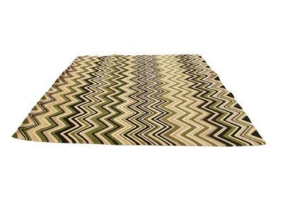 Bayliss Product: Nouvelle Size: 200x300 Design/Colour: Green Zigzag Composition: NZ Blend Wool Construction: Hand-Tufted