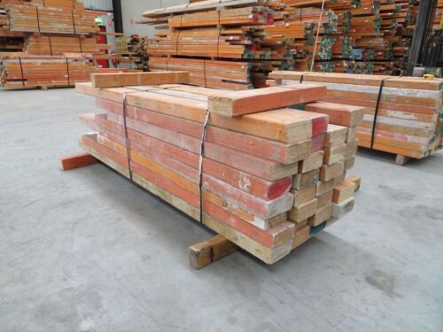 Quantity of 32 Timber LVL, 150 x 75mm, 1500 - 2400mm