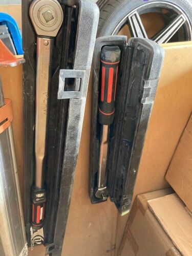 **UNRESERVED** Quantity of 2 x Torque Wrenches