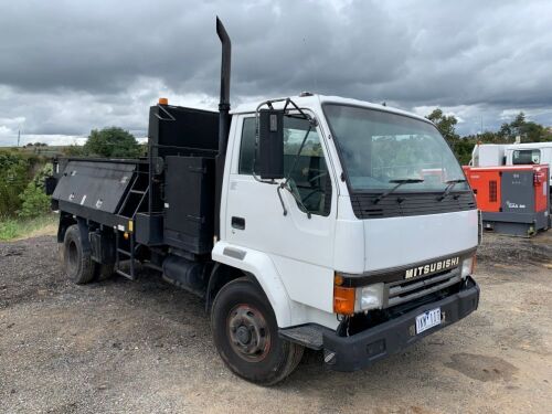 1993 Mitsubishi FH 4x2 Flocon Road Maintenance Truck *RESERVE MET*