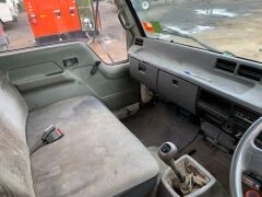 1993 Mitsubishi FH 4x2 Flocon Road Maintenance Truck *RESERVE MET* - 12