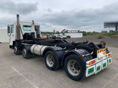 1999 Volvo FL7 8x4 Hooklift Truck - 5