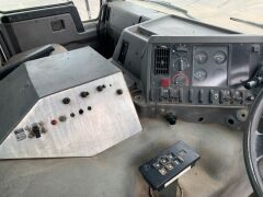 1999 Volvo FL7 8x4 Hooklift Truck - 14