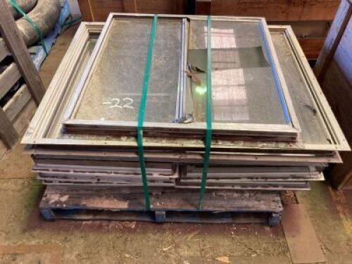 Pallet of 10 x assorted windows