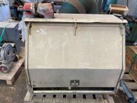 Galvanised tool cabinet