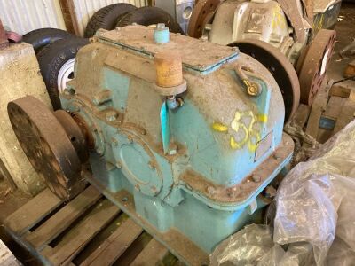 David Brown Enclosed Gearbox Drive