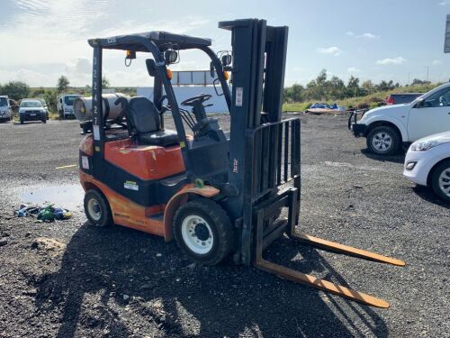 Asset# 322427 2003 Clark C25L Counterbalance Forklift 