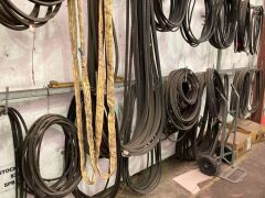 Quantity of assorted drive belts - 4