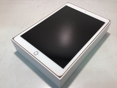 Apple iPad 32GB 7th Gen - 3