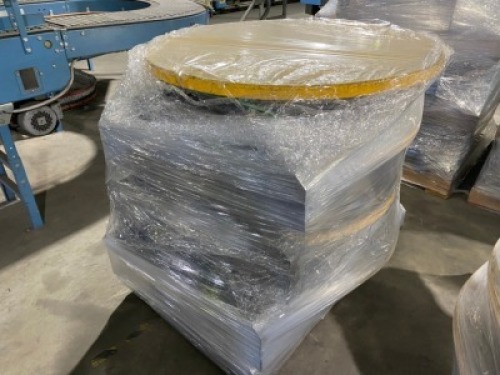 Quantity of 4 Pallet Lift Turntables