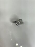 One only apparent platinum diamond solitaire ring. - 2