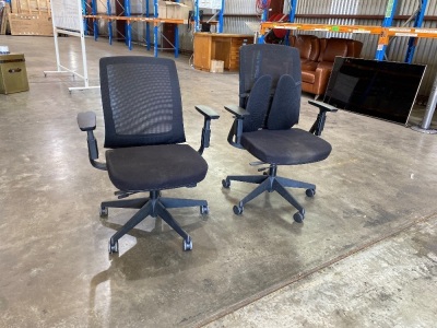 2 x Ergonomic Mesh Office Chairs on Castor