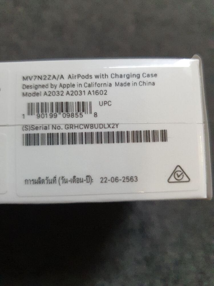 Apple Airpods with Charging Case MV7N2ZA/A | Hilco Global APAC