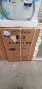 LG 60cm QuadWash Platinum Steel Freestanding Dishwasher XD5B14PS - 2