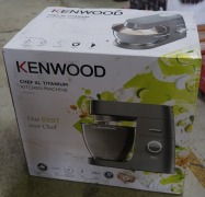 Kenwood Chef XL Titanium Food Mixer - 4