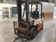 Nissan 2 Tonne LPG Forklift - 5