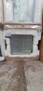 Bosch Series 8 600mm Built-In Pyrolytic Oven HBG675BS1B - 2