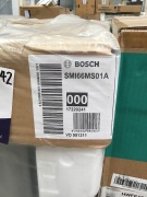 Bosch Serie 6 Semi-Integrated Dishwasher SMI66MS01A - 3