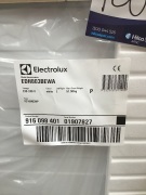 Electrolux 8kg UltimateCare 800 Heat Pump Dryer with WiFi Enable EDH803BEWA - 3